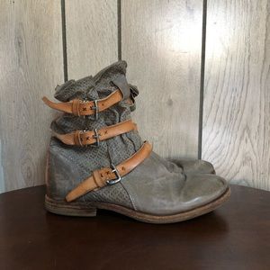 AS98 slouchy boot
